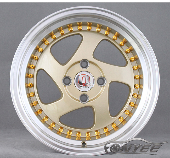 картинка Новые диски Rotiform TMB Flat R15 4х100 ET17 J8,5 золото + золотые болтики магазин  StreetTuning 