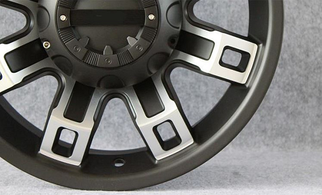 картинка Новые диски Blazn R16 6X135-139.7 ET0 J8 черные + серебро магазин  StreetTuning 