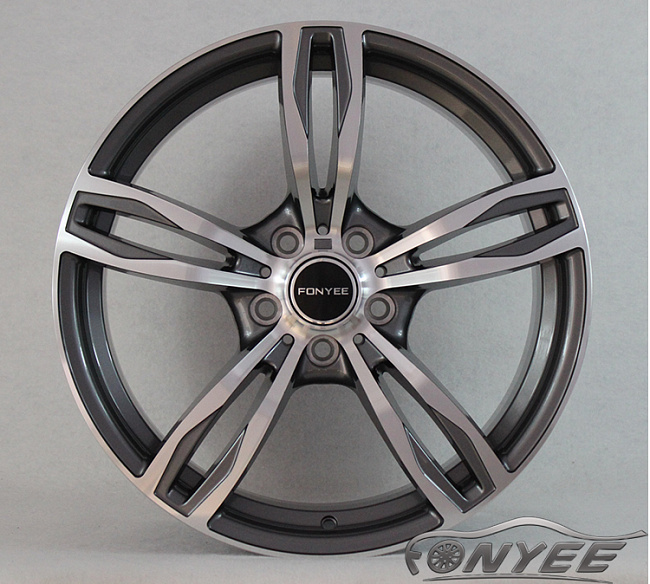 картинка Новые диски BMW F10 style R19 5x120 ET35 J9,5 серый + серебро магазин  StreetTuning 