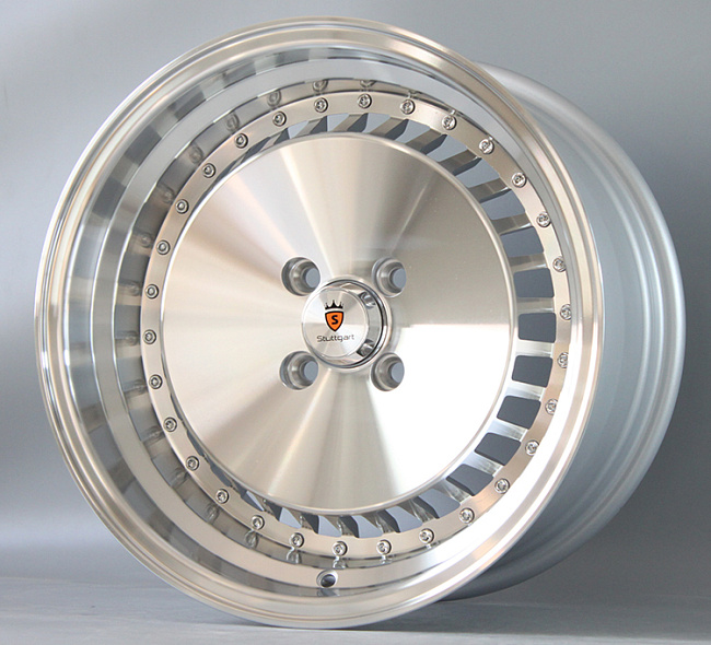 картинка Новые диски Stuttgart ST4 R15 4X100 ET15 J8, серебряные магазин  StreetTuning 