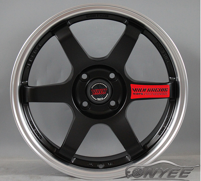 картинка Новые диски Rays TE37 R17 4X108 ET38 J7,5 черные матовые + хром полка магазин  StreetTuning 