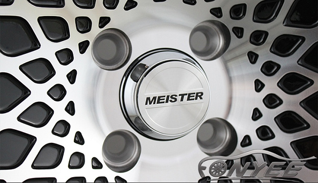 картинка Новые диски Stuttgart ST7 R18 5X112 ET42 J8,5, серебристые магазин  StreetTuning 