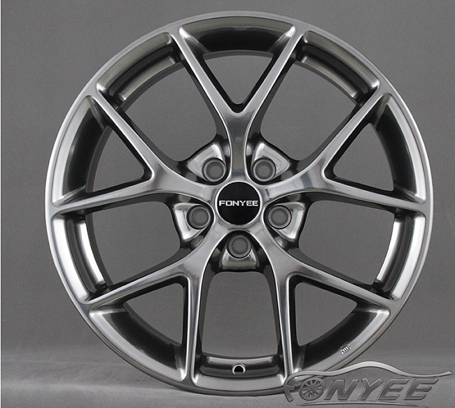 картинка Новые диски BBS CI-R R17 5X120 ET30 J8 темное серебро глянец магазин  StreetTuning 