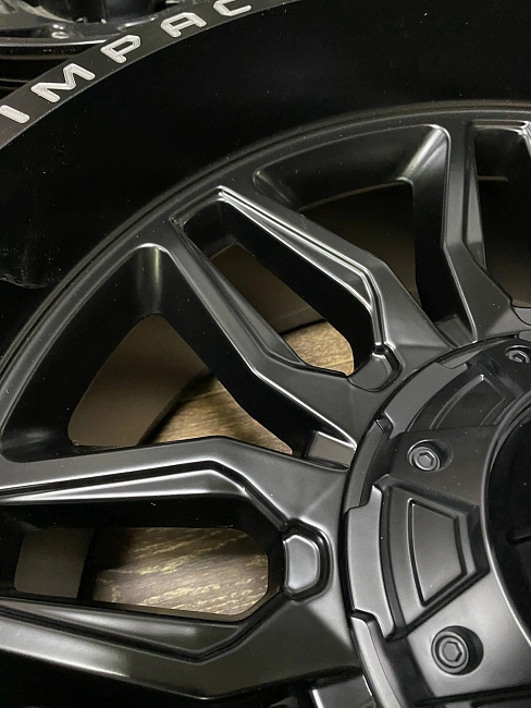 картинка Новые диски Impact Off-Road R20 J10 ET-24 6X139.7 магазин  StreetTuning 