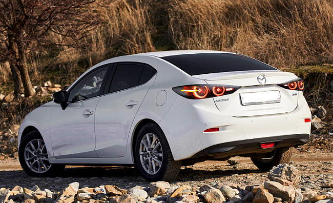 картинка Задние светодиодные фары для MAZDA AXELA c 2019 - по 2021 г магазин  StreetTuning 