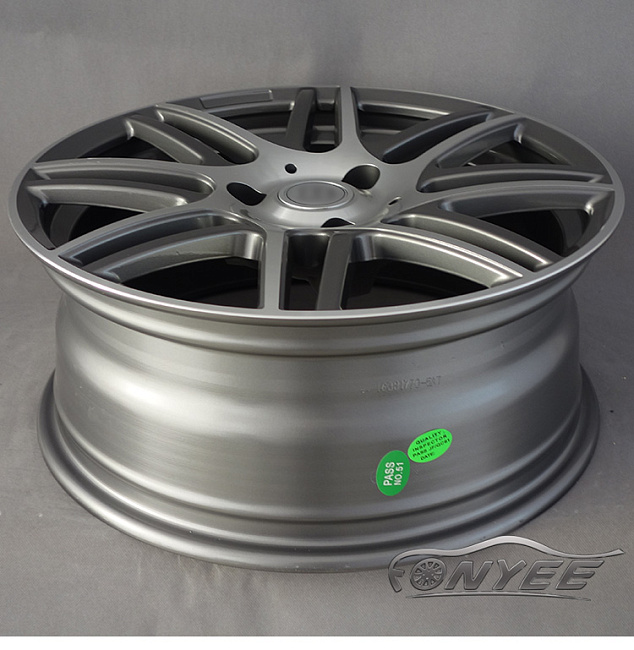 картинка Новые диски для Smart R17 3X112 ET27 J7 серебро магазин  StreetTuning 