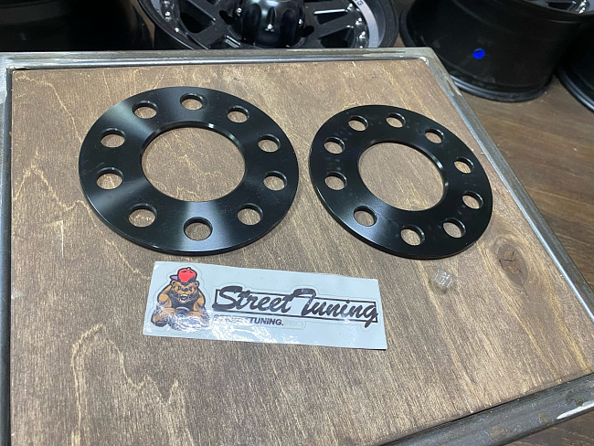 картинка Проставка Starleks 5 мм 4x114.3 цо 67.1 сквозная Black магазин  StreetTuning 