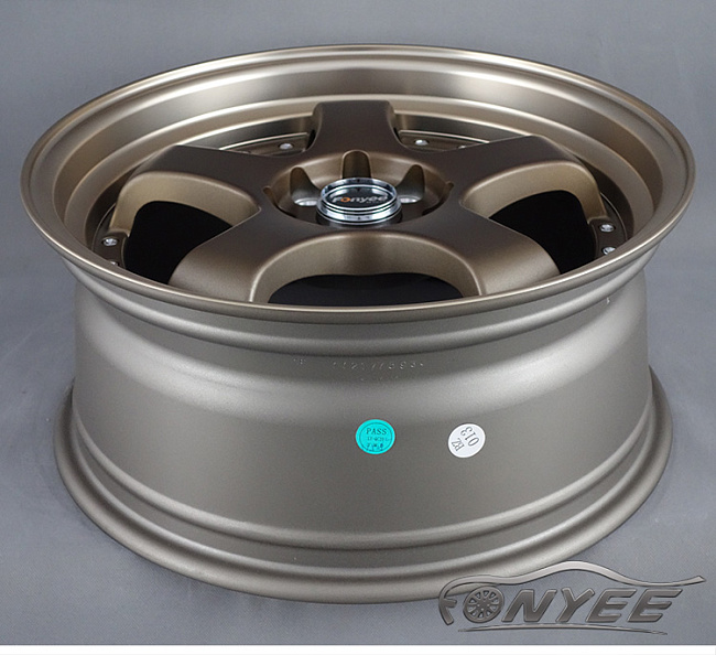 картинка Новые диски JNC 017 R17 4X114,3-100 ET35 J7,5 бронза + полированная полка золото магазин  StreetTuning 