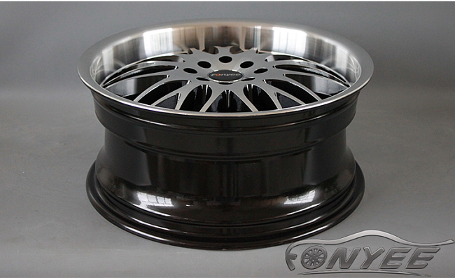 картинка Новые диски Fonyee sports 3 R17 J7,5 ET38 4x114,3/4x100 черный + серебро магазин  StreetTuning 