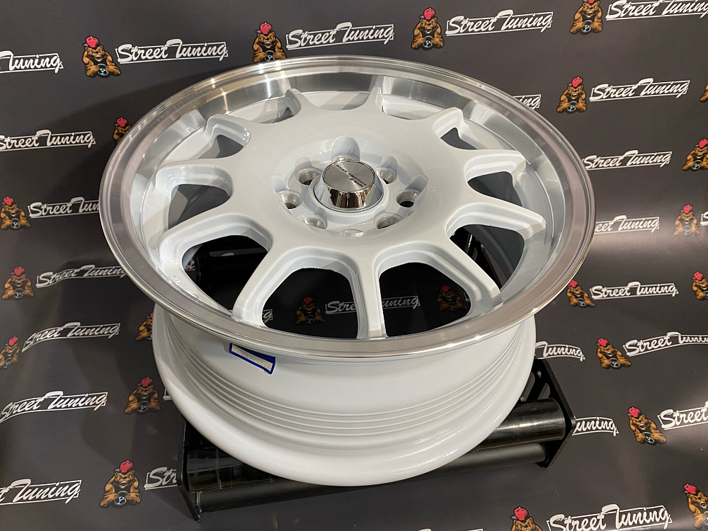 картинка Новые диски Sprint Hart R15 J6,5 ET35 4x100/4x114.3 , белые от магазина  StreetTuning