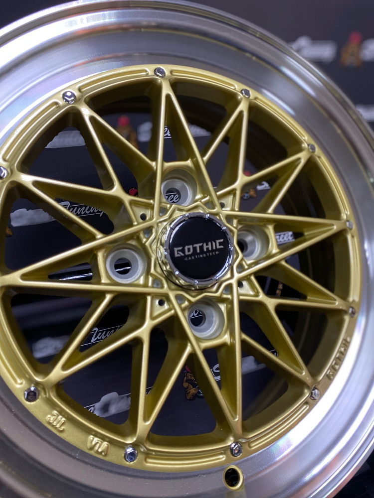 картинка Новые диски Work Equip R14 J5 ET15 4x100 Gold + Silver от магазина  StreetTuning