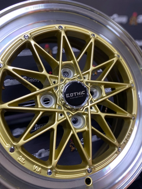 картинка Новые диски Work Equip R14 J5 ET15 4x100 Gold + Silver магазин  StreetTuning 
