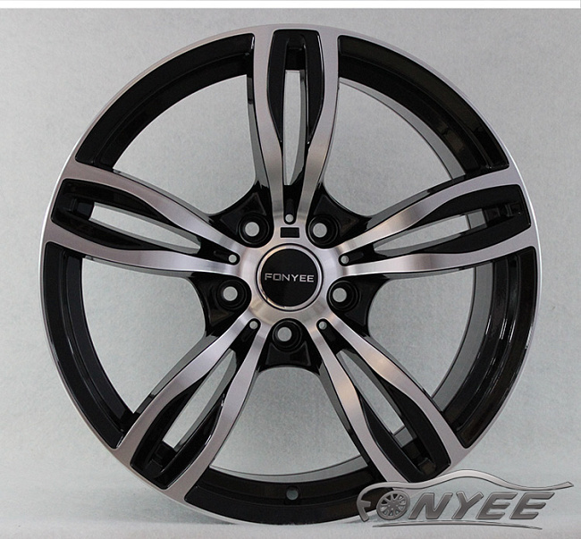 картинка Новые диски BMW F10 style R19 5x120 ET23 J8,5 черный глянец + серебро магазин  StreetTuning 