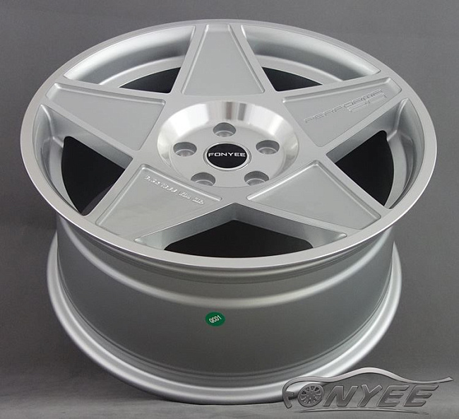 картинка Новые диски Performa 20 R18 J8,5 ET+35 5x112 серебро магазин  StreetTuning 