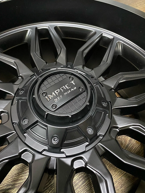 картинка Новые диски Impact Off-Road R20 J10 ET-24 6X139.7 магазин  StreetTuning 