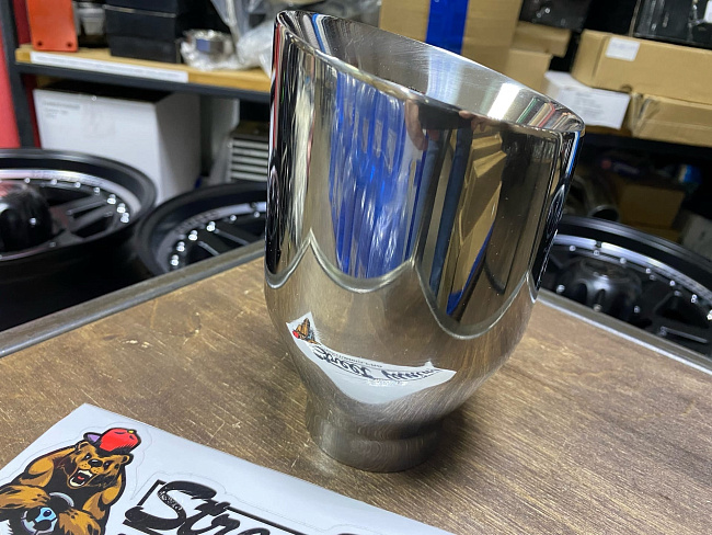 картинка Насадка на глушитель универсальная 60x102 мм, хром магазин  StreetTuning 