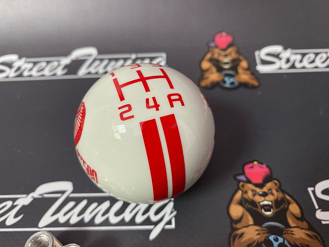 картинка Ручка кпп, Shelby GT500, 5 ступка. белая с красной схемой магазин  StreetTuning 