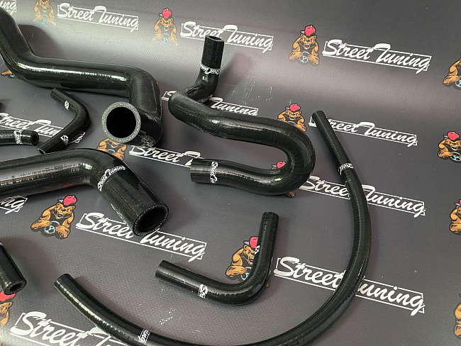 картинка Патрубки системы охлаждения StreetTuning Toyota Altezza SXE10, IS200 магазин  StreetTuning 