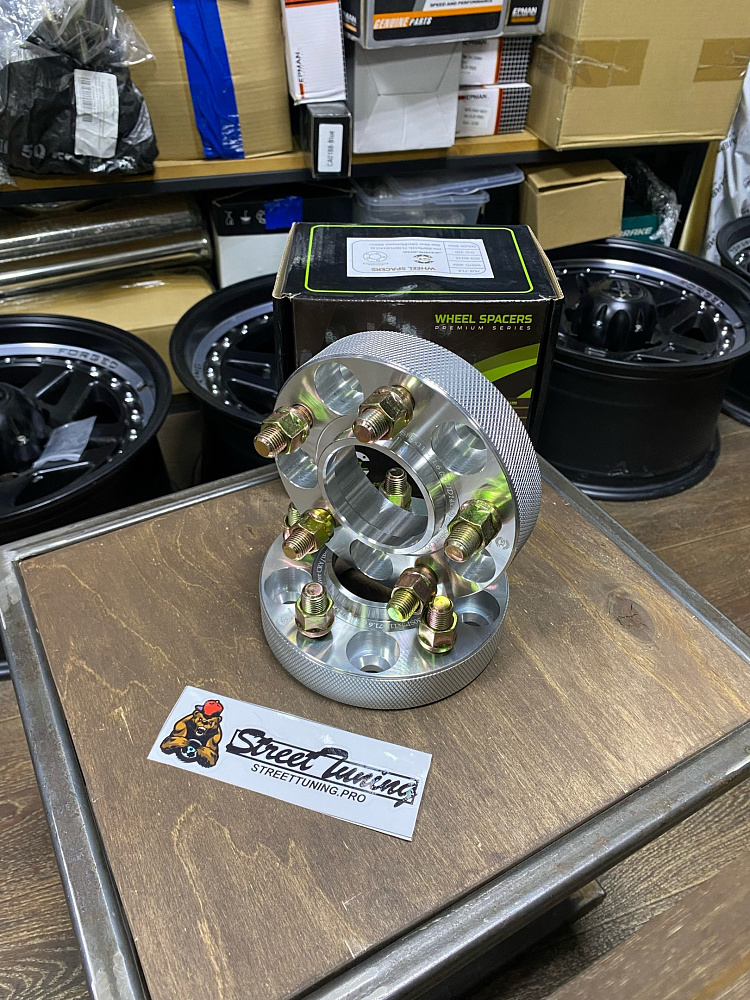 картинка Проставка Starleks 30 мм 5x115 14x1.5 цо 71,6 от магазина  StreetTuning