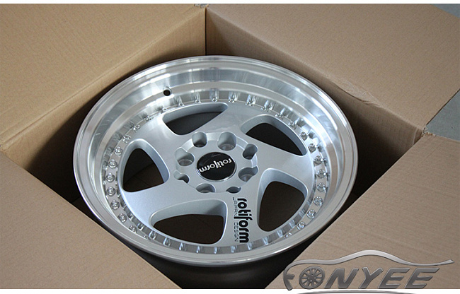 картинка Новые диски Rotiform TMB Flat R17 4х100/114,3 ET30 J8 серебро + полированная полка магазин  StreetTuning 