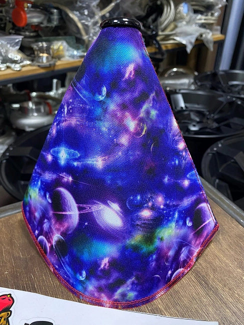 картинка Универсальный чехол кпп JDM, космос магазин  StreetTuning 