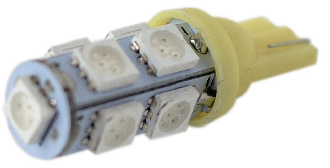 картинка Светодиодная лампа T10 - 9D, желтого цвета магазин  StreetTuning 