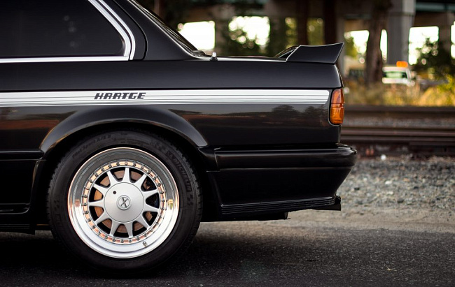 картинка Новые диски Hartge R16 4X100/4X114,3 ET20 J9 серебро + полированя полка магазин  StreetTuning 