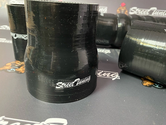 картинка Патрубки турбины StreetTuning для Audi TT (8J) 2.0 TFSI, черные 5 шт магазин  StreetTuning 