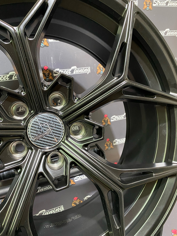картинка Новые диски VAGE VF-X01 R18 J8 ET35 5X108 Black от магазина  StreetTuning