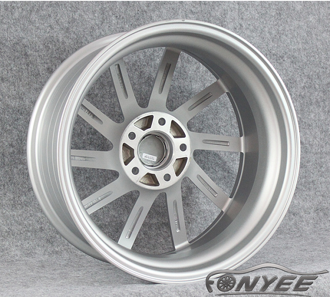 картинка Новые диски Vossen CVT-R Replica R17 4X100 ET35 J7,5 серебро магазин  StreetTuning 