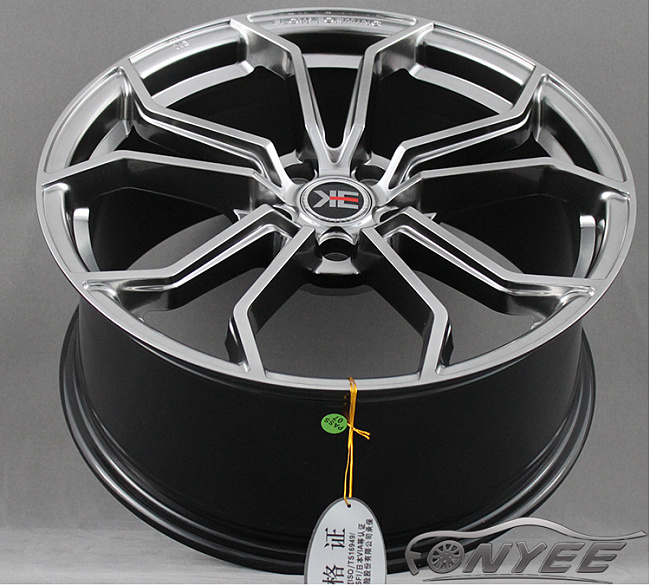 картинка Новые диски KE Flow Forming модель 5 R18 5X108 ET42 J8 черная + серебро магазин  StreetTuning 