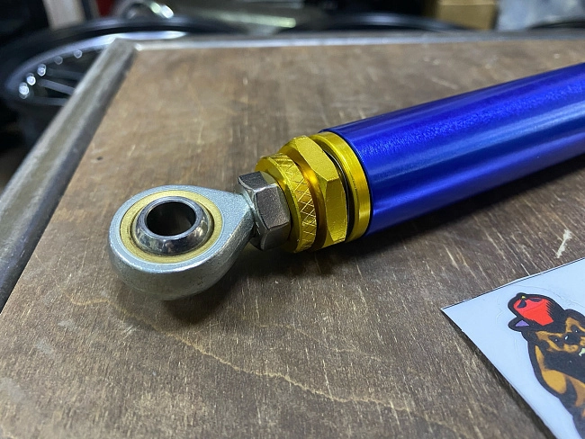 картинка Демпфер двигателя универсальный 305-325мм , синий магазин  StreetTuning 