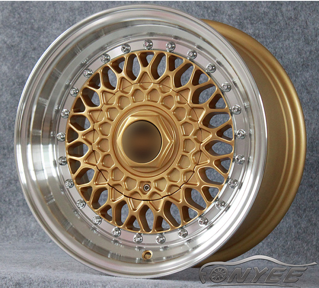 картинка Новые диски BBS RS R14 4X100/4X108 ET15 J7 золото + полированная полка магазин  StreetTuning 