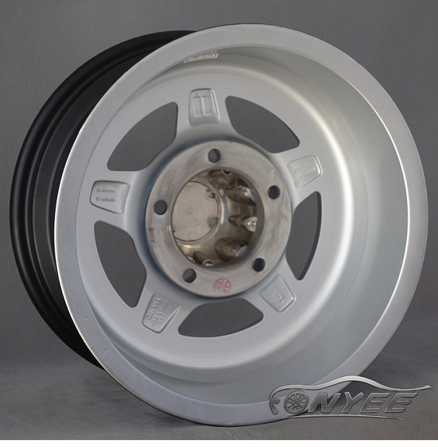 картинка Новые диски MVF-955 R15 5X139,7 ET-10 J7 черные матовые + серебро магазин  StreetTuning 