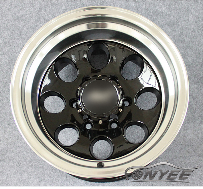 картинка Новые диски GT wheels style 2 R15 6x139,7 ET-44 J10 серебро + черный глянец магазин  StreetTuning 