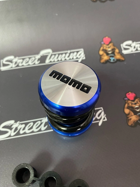 картинка Ручка КПП MOMO Springs в стиле койловера, синяя, пружина черная магазин  StreetTuning 