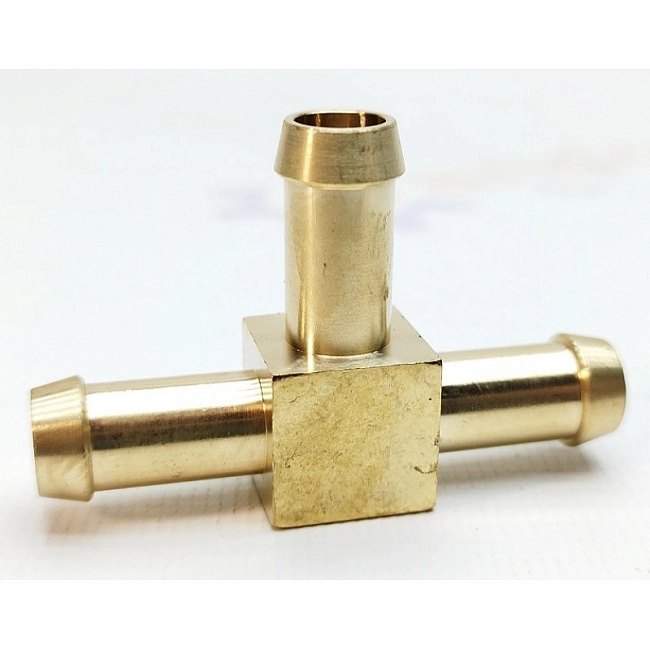 картинка Тройник под шланг 10мм, латунь магазин  StreetTuning 