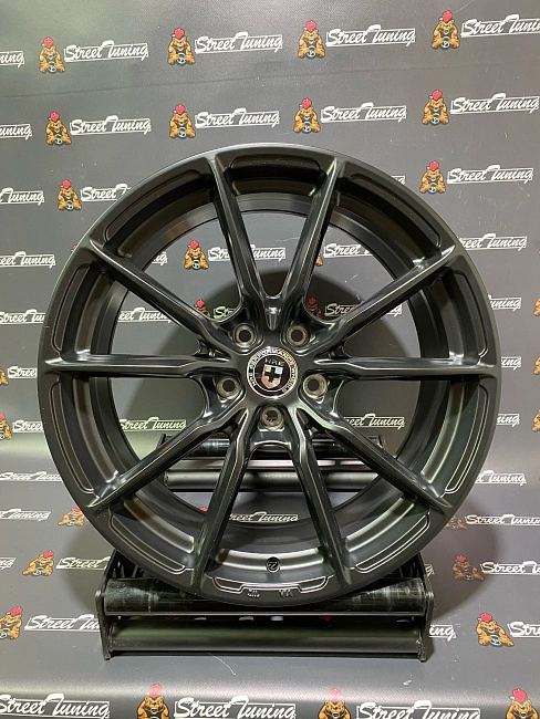 картинка Новые диски HRE DQ015 Flow Forming R18 J8 ET35 5X108 Black Mat магазин  StreetTuning 