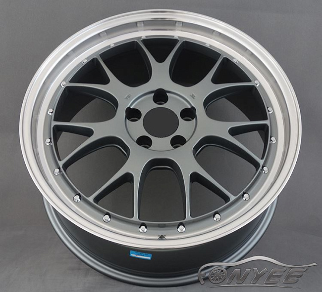 картинка Новые диски BBS LM-R R20 5X114,3 ET43 J8,5 серый глянец + полированная полка магазин  StreetTuning 