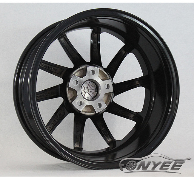 картинка Новые диски Vossen CVT-R Replica R17 5X114,3 ET35 J7,5 черный глянец + серебро магазин  StreetTuning 