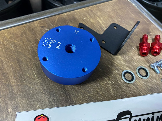 картинка Кронштейн-база выносного фильтра АКПП F03 - UNF/8мм магазин  StreetTuning 