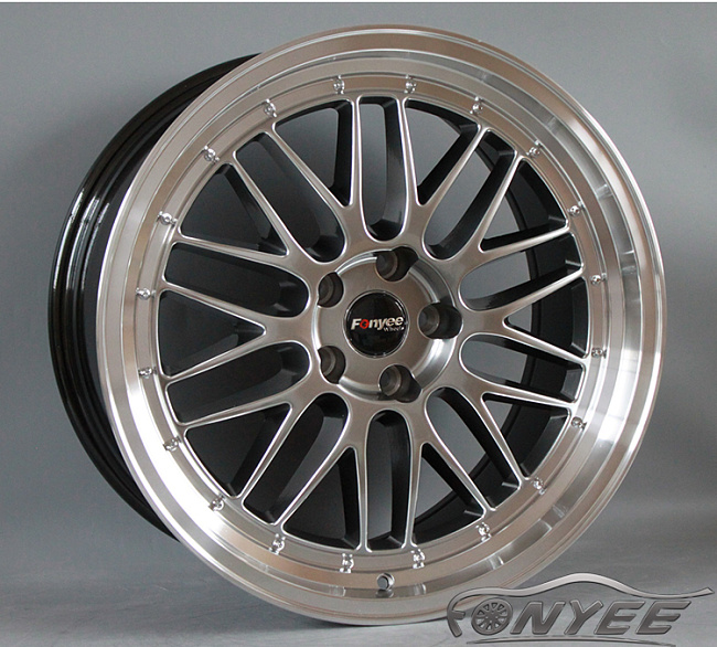 картинка Новые диски BBS LM R19 5X112 ET35 J8,5 светло черный глянец + полированная полка магазин  StreetTuning 