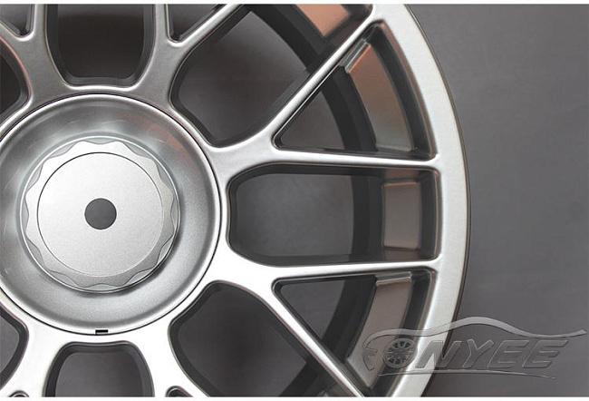 картинка Новые диски BBS RC302 R17 5X100/4X100 ET15 J10 серебро глянец магазин  StreetTuning 