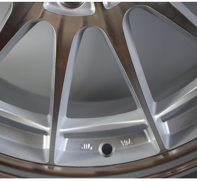 картинка Новые диски Enkei NT03-M R17 4x100 ET35 J7,5 серебро магазин  StreetTuning 