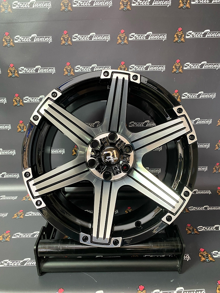 картинка Новые диски Off Road R16 J8 ET -15 6x114.3 Black+Silver от магазина  StreetTuning
