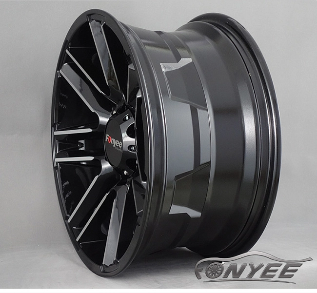 картинка Новые диски K-II RacingLine R18 6х139,7 ET20 J9 серебро + черный магазин  StreetTuning 