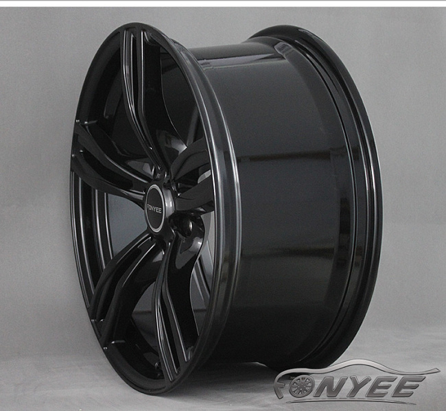 картинка Новые диски BMW F10 style R19 5x120 ET35 J9,5 черный глянец магазин  StreetTuning 