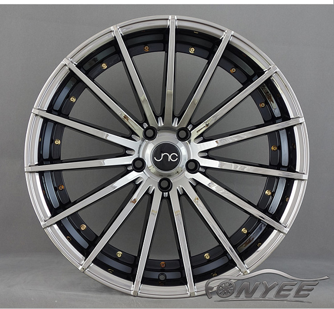 картинка Новые диски JNC 042 R20 5X114,3 ET38 J10 хром и черные глянцевые + золотистые болтики магазин  StreetTuning 