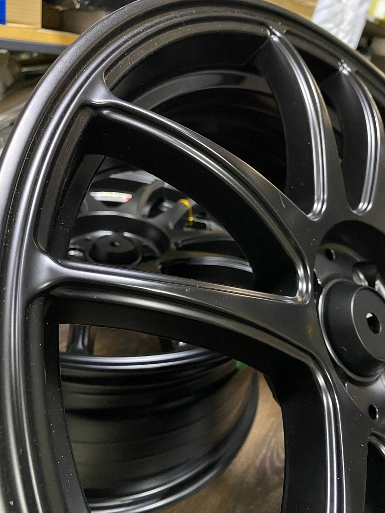 картинка Новые диски Work Emotion Cr-kiwami R17 J7,5 ET40 4X100 , черные. от магазина  StreetTuning