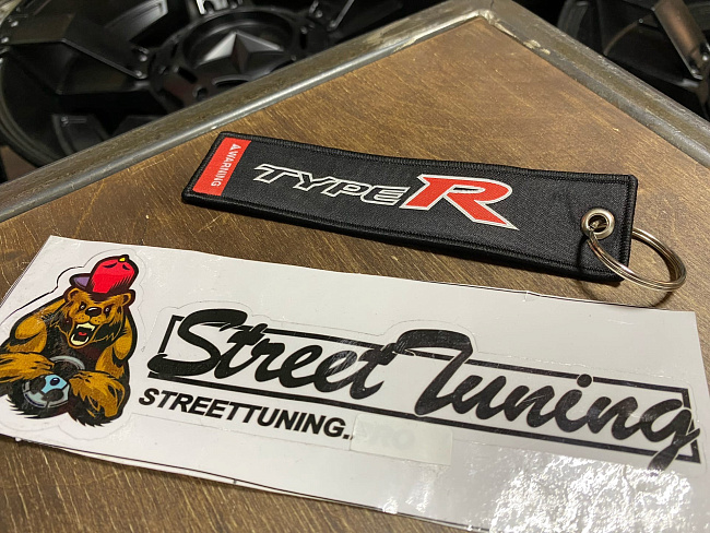 картинка Брелок для Ключей Type-R - тканевый . магазин  StreetTuning 